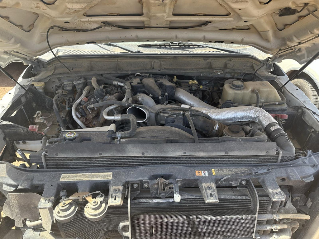 2013 Ford F550SD Pickup Axle Assembly Rear