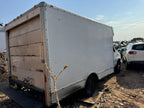 1999 - 2007 Ford E350 Van Axle Assembly Rear