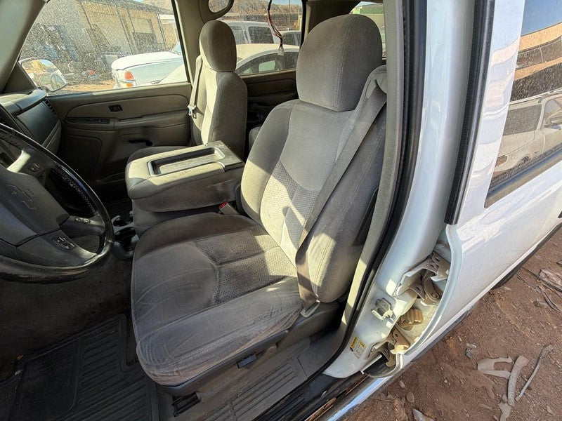 Used Front Left Seat Front fits: 2006 Chevrolet Suburban 1500 bucket-b
