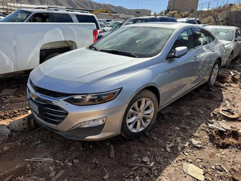 Used Left Outer Tail Light Assembly fits: 2019 Chevrolet Malibu quarte
