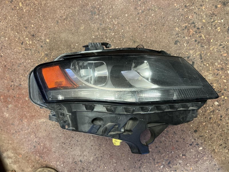 Used Right Headlight Assembly fits: 2009 Audi A4 halogen Sdn R. Right 