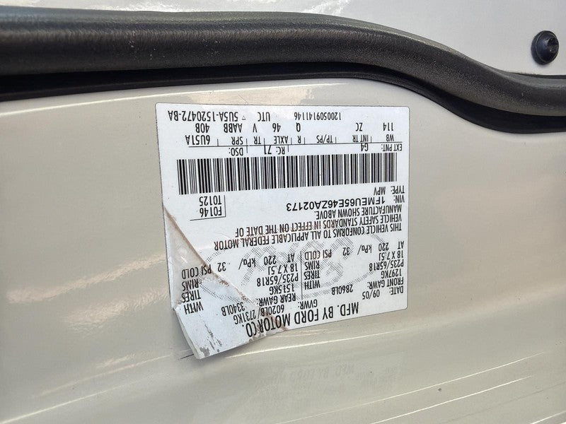 Used Front Right Seat Front fits: 2006 Ford Explorer bucket air bag le