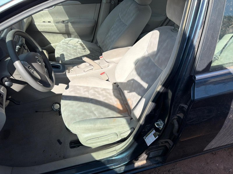 Used Front Left Seat Front fits: 2013 Nissan Sentra bucket air bag man