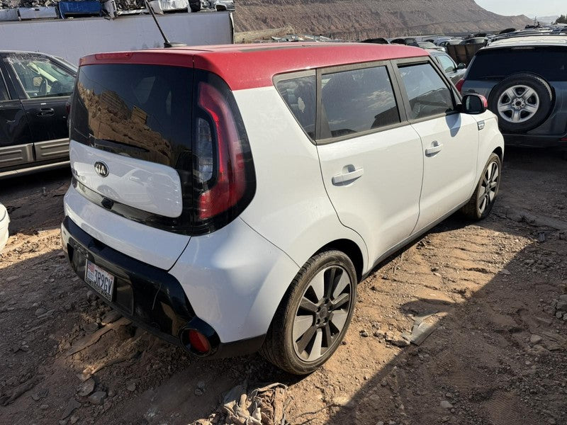 Used Air Cleaner Assembly fits: 2016 Kia Soul  Grade A