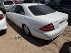 Used Right Headlight Assembly fits: 2000 Mercedes-benz Mercedes s-clas