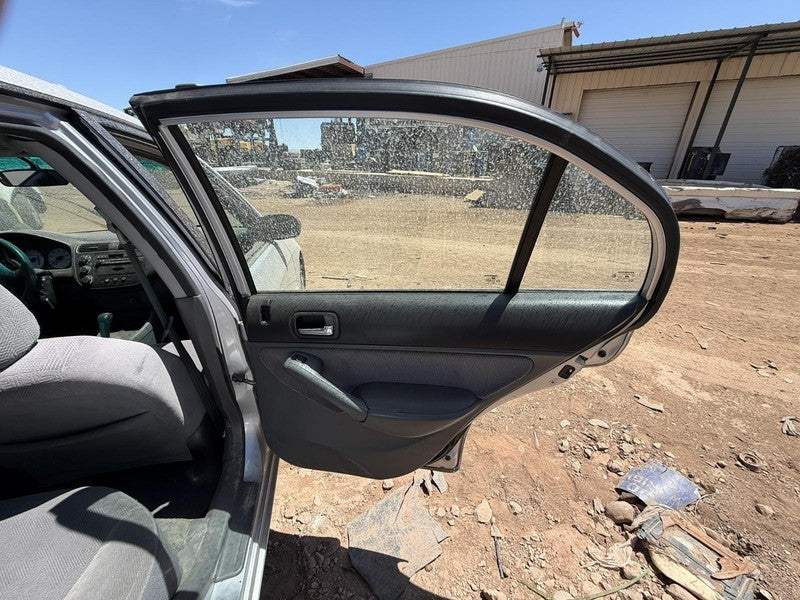 Used Rear Right Door Assembly Rear Side fits: 2002 Honda Civic Sdn ele