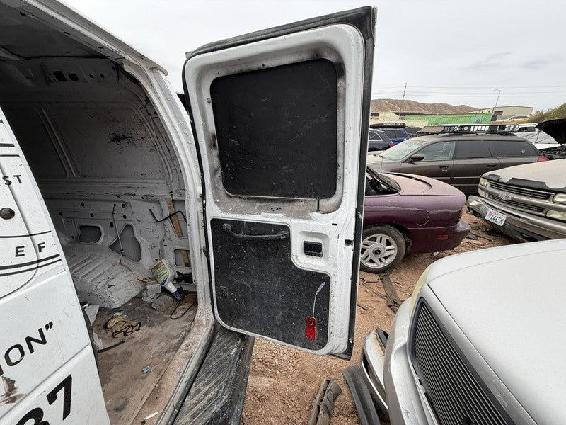 Used Radio Audio fits: 2012 Ford E150 VAN Grade A