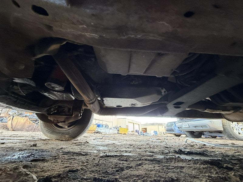 Used Wheel fits: 2001 Chevrolet Express 2500 van 8 stud Grade A