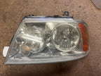Used Left Headlight Assembly fits: 2006 Lincoln Navigator xenon HID he