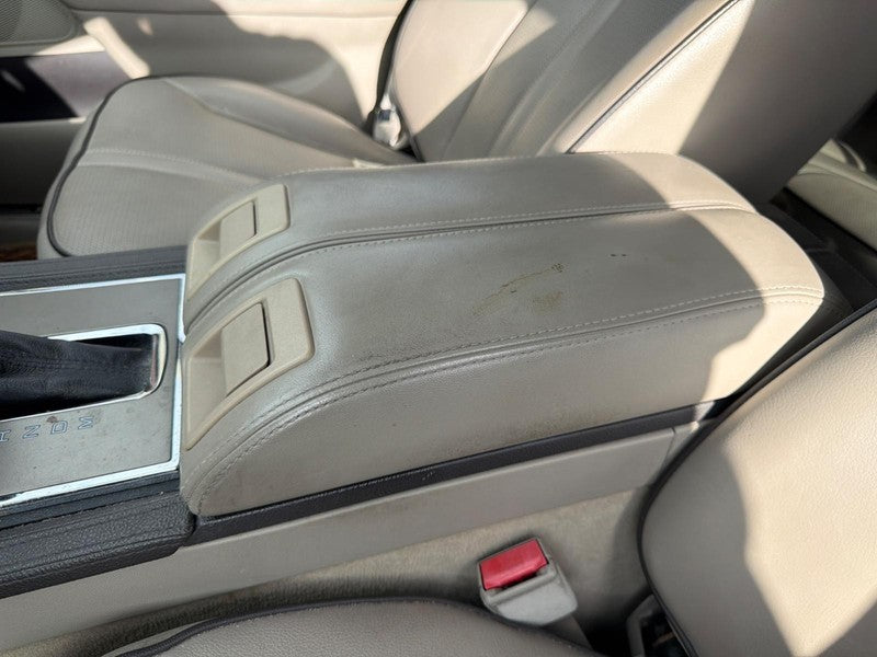 Used Front Lower Center Console fits: 2011 Lincoln Mkx floor voice rec