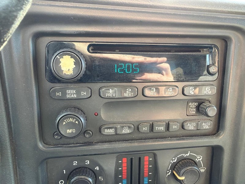 Used Radio Audio fits: 2006 Chevrolet Suburban 1500 Grade A
