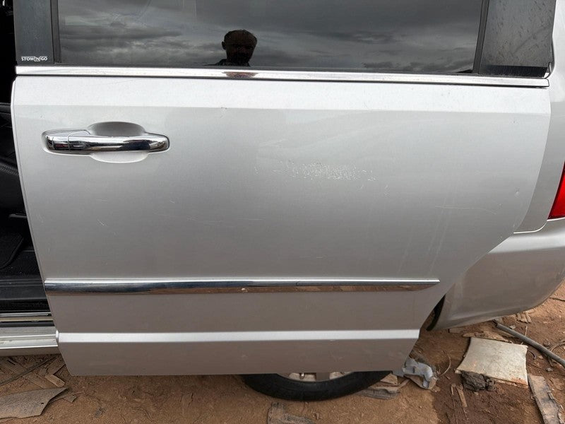 Used Rear Left Door Assembly Rear Side fits: 2011 Chrysler Town & coun