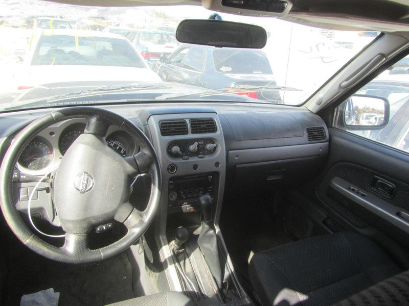 Used Seat Front fits: 2002 Nissan Xterra Seat Front Grade A