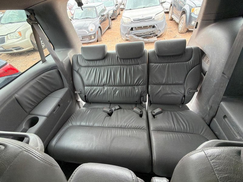 Used Third Seat SW/VAN fits: 2008 Honda Odyssey Third Seat SW Van Grad
