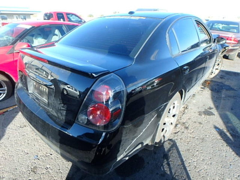 Used Rear Bumper Assembly Rear fits: 2006 Nissan Altima 3.5L dual exha