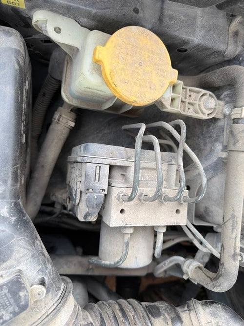 Used ABS Modulator fits: 2009 Subaru Forester Modulator Assembly vehic