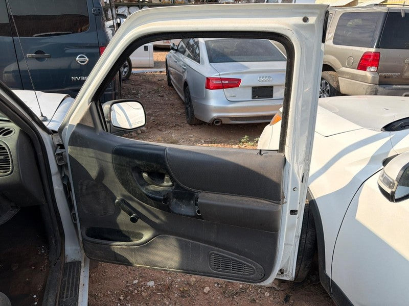 Used Front Right Door Assembly Front fits: 2000 Ford Ranger manual Fro