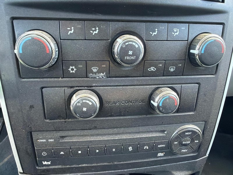 2010 Dodge Caravan Temperature Control Part# 55111805AJ