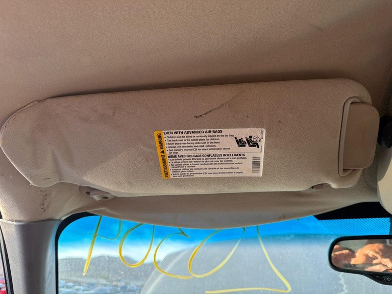Used Left Sun Visor fits: 2005 Chevrolet Suburban 1500 illuminated Lef