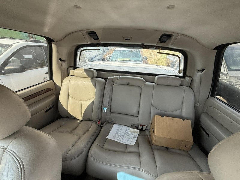 Used Radio Audio fits: 2005 Cadillac Escalade ext Grade A