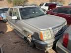 Used Air Cleaner Assembly fits: 2005 Cadillac Escalade ext classic sty