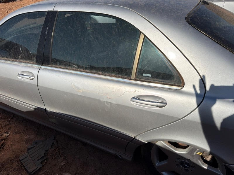 Used Rear Left Door Assembly Rear Side fits: 2003 Mercedes-benz Merced