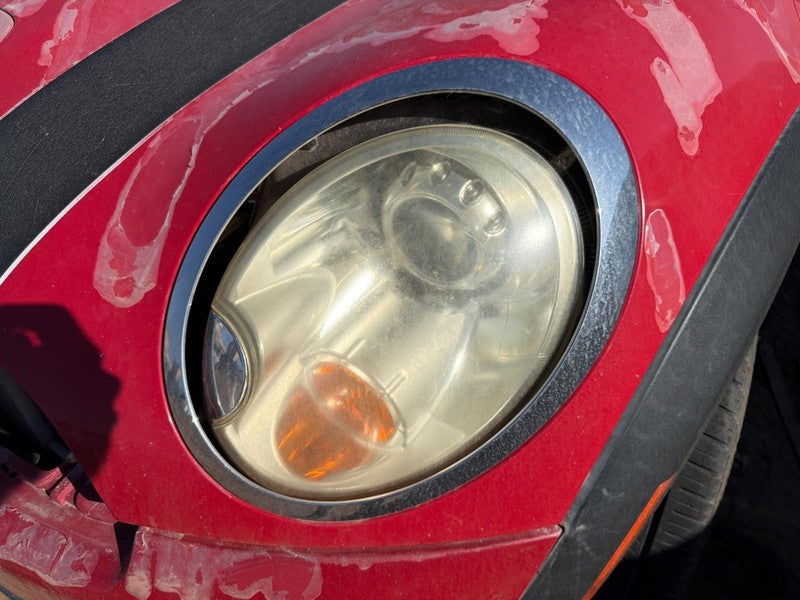Used Left Headlight Assembly fits: 2007 Mini COOPER HT halogen yellow 