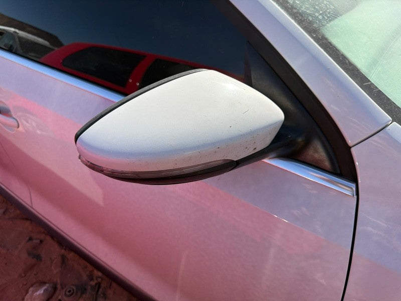 Used Right Door Mirror fits: 2012 Volkswagen Jetta gli Power Sdn exc. 