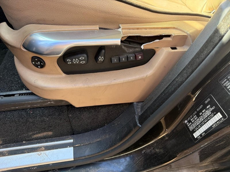Used Front Left Seat Front fits: 2004 Land rover Range rover leather e