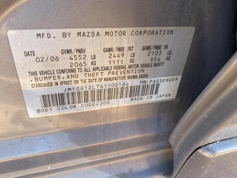 Used Right Headlight Assembly fits: 2006 Mazda 6 Speed6 turbo Right Gr