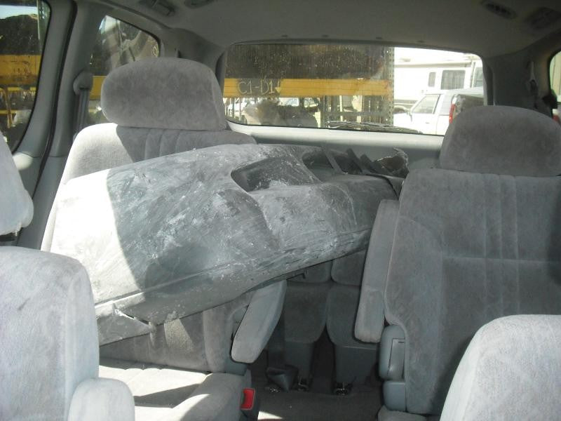 Used Third Seat SW/VAN fits: 1999 Toyota Sienna Third Seat SW Van Grad