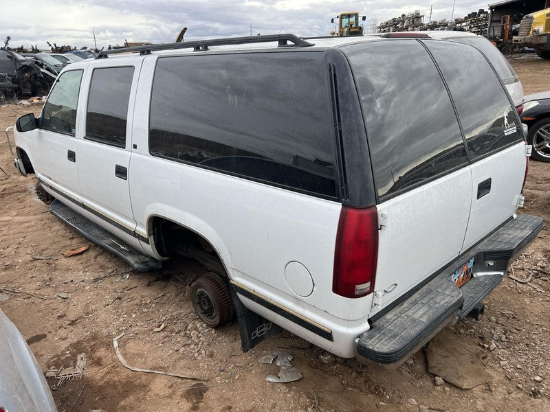 Used Transfer Case Assembly fits: 1996 Chevrolet Suburban 1500 5.7L AT