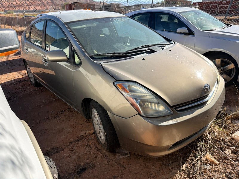 Used Front Left Seat Front fits: 2008 Toyota Prius bucket w/air bag cl