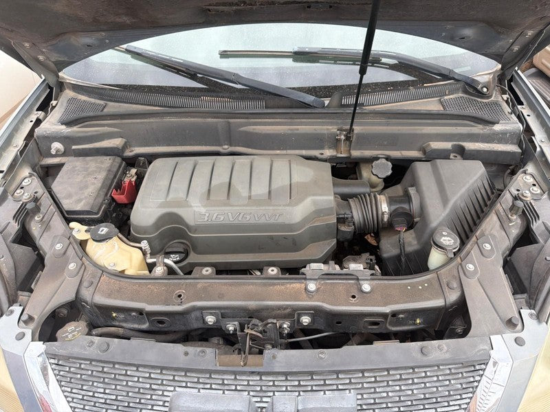 Used Front Left Seat Front fits: 2008 Gmc Acadia bucket air bag leathe