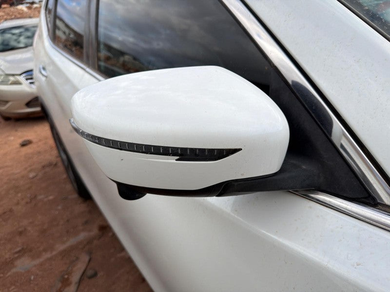 Used Right Door Mirror fits: 1996 Ford F150 PICKUP Power door mounted 