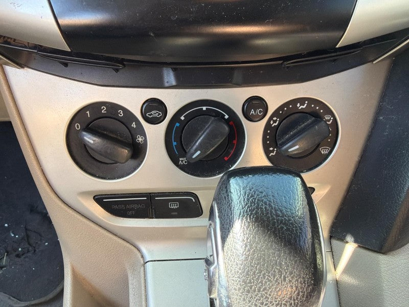 Used A/C Selector Switch fits: 2012 Ford Focus gasoline manual tempera
