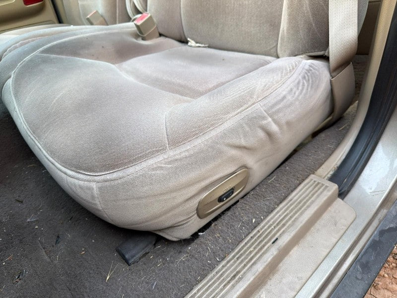 Used Front Left Seat Front fits: 2001 Mercury Grand marquis bench spli