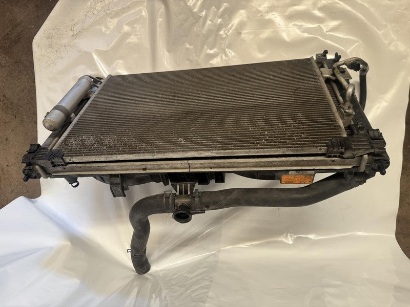 Used Engine Cooling Fan Motor fits: 2008 Mitsubishi Lancer fan assembl