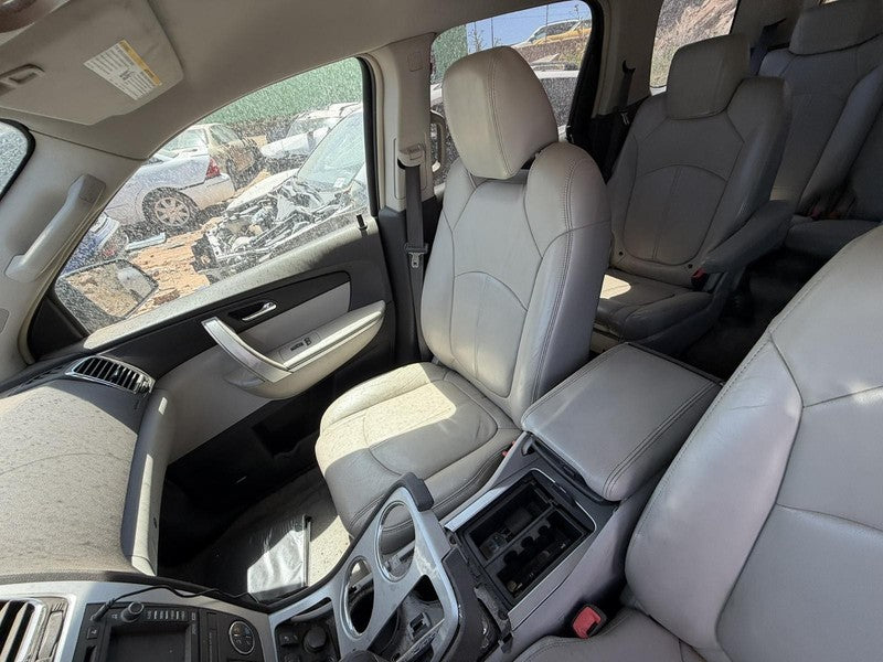Used Front Right Seat Front fits: 2008 Gmc Acadia bucket air bag leath