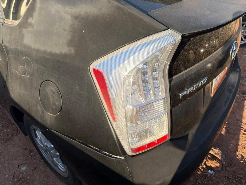 Used Left Tail Light Assembly fits: 2010 Toyota Prius Left Grade A