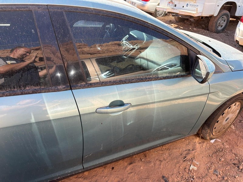 Used Front Right Door Assembly Front fits: 2012 Ford Focus electric wi