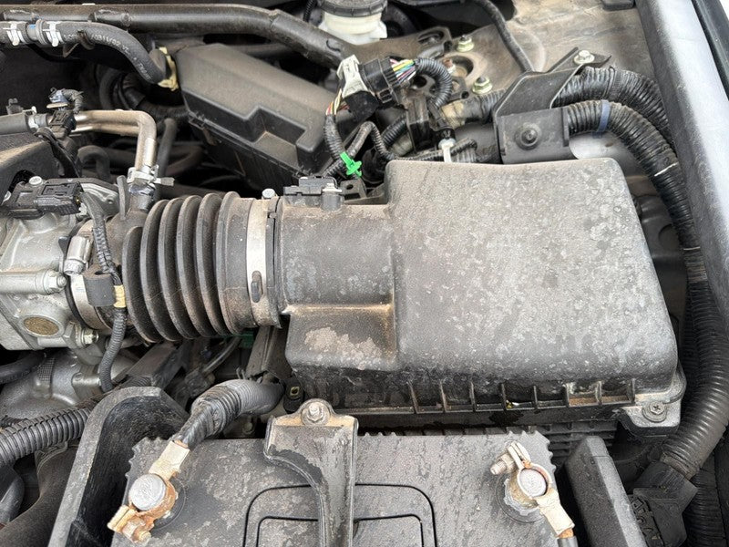 Used Air Cleaner fits: 2009 Honda Accord Grade A