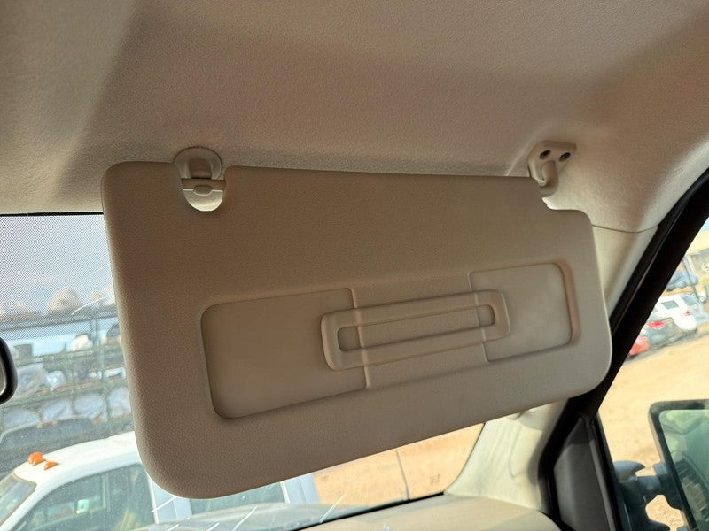 Used Right Sun Visor fits: 2018 Nissan Nv 3500 Cargo Van R. Right Grad