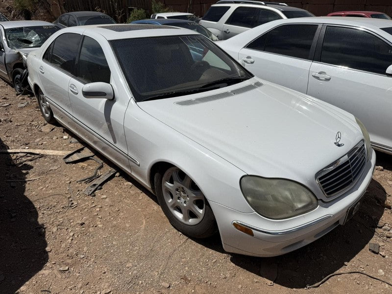 Used Right Headlight Assembly fits: 2000 Mercedes-benz Mercedes s-clas