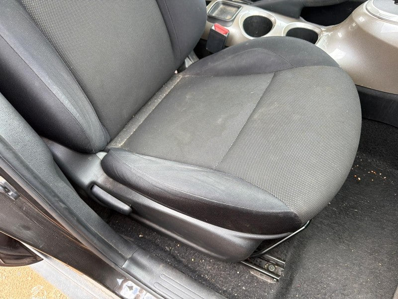 Used Front Right Seat Front fits: 2011 Nissan Juke cloth manual Front 
