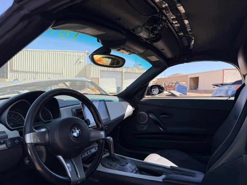 Used Front Right Door Assembly Front fits: 2003 Bmw Z4 Front Right Gra