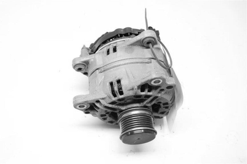 Used Alternator fits: 2012 Volkswagen Jetta 2.0L diesel 140 amp ID 06F