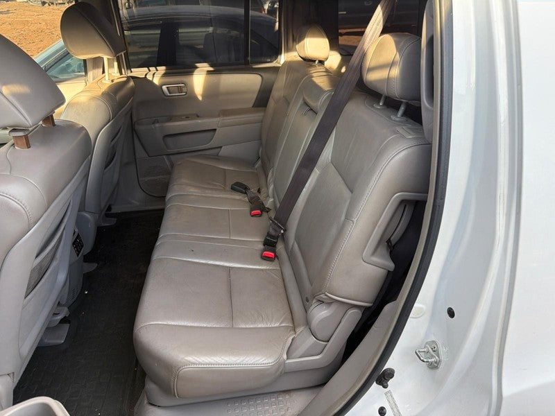 Used Seat Rear fits: 2009 Honda Pilot Seat Rear Grade A