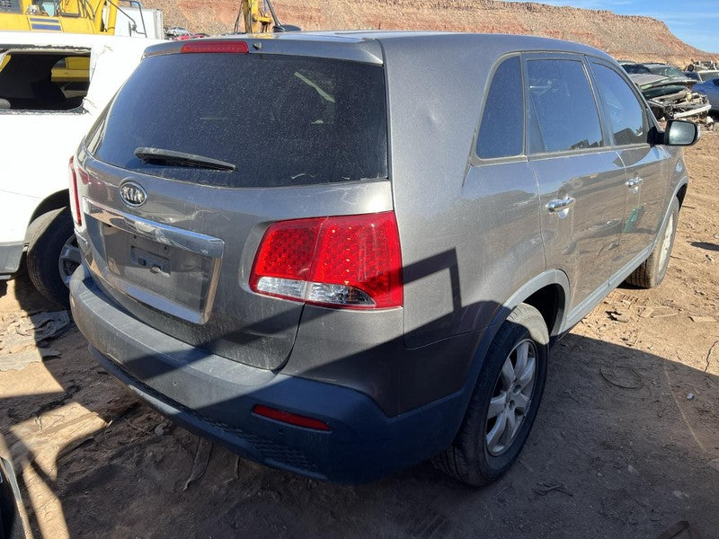 Used Radiator Core Support fits: 2013 Kia Sorento assembly Grade A