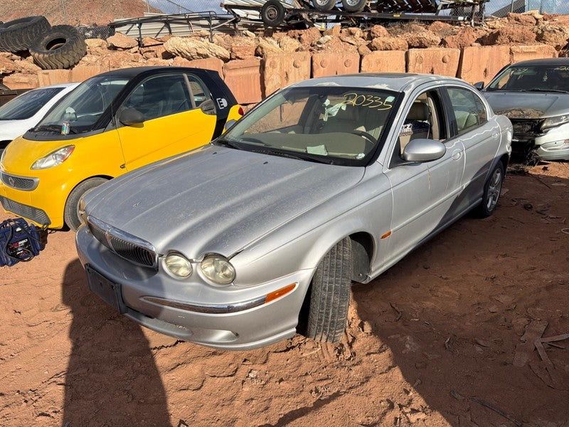 Used Left Headlight Assembly fits: 2002 Jaguar X type w/o headlamp was